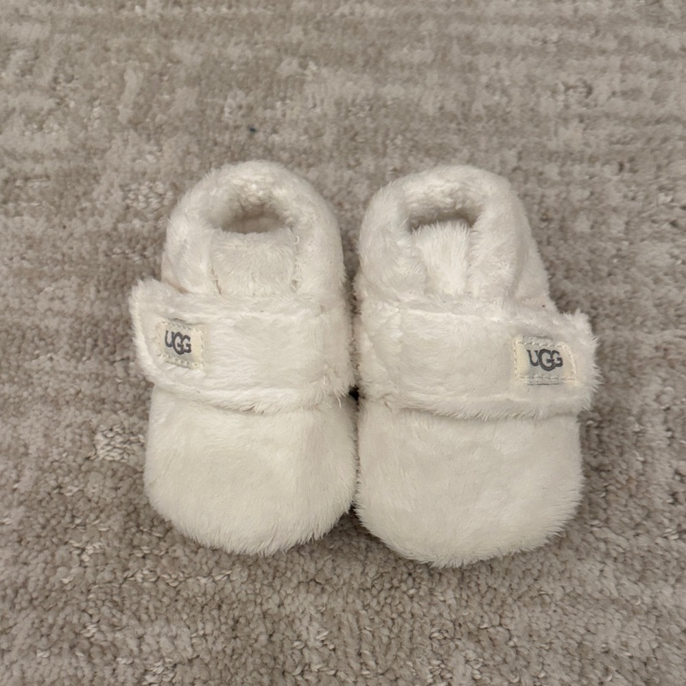 UGG Baby/Infant Bixbee White Bootie